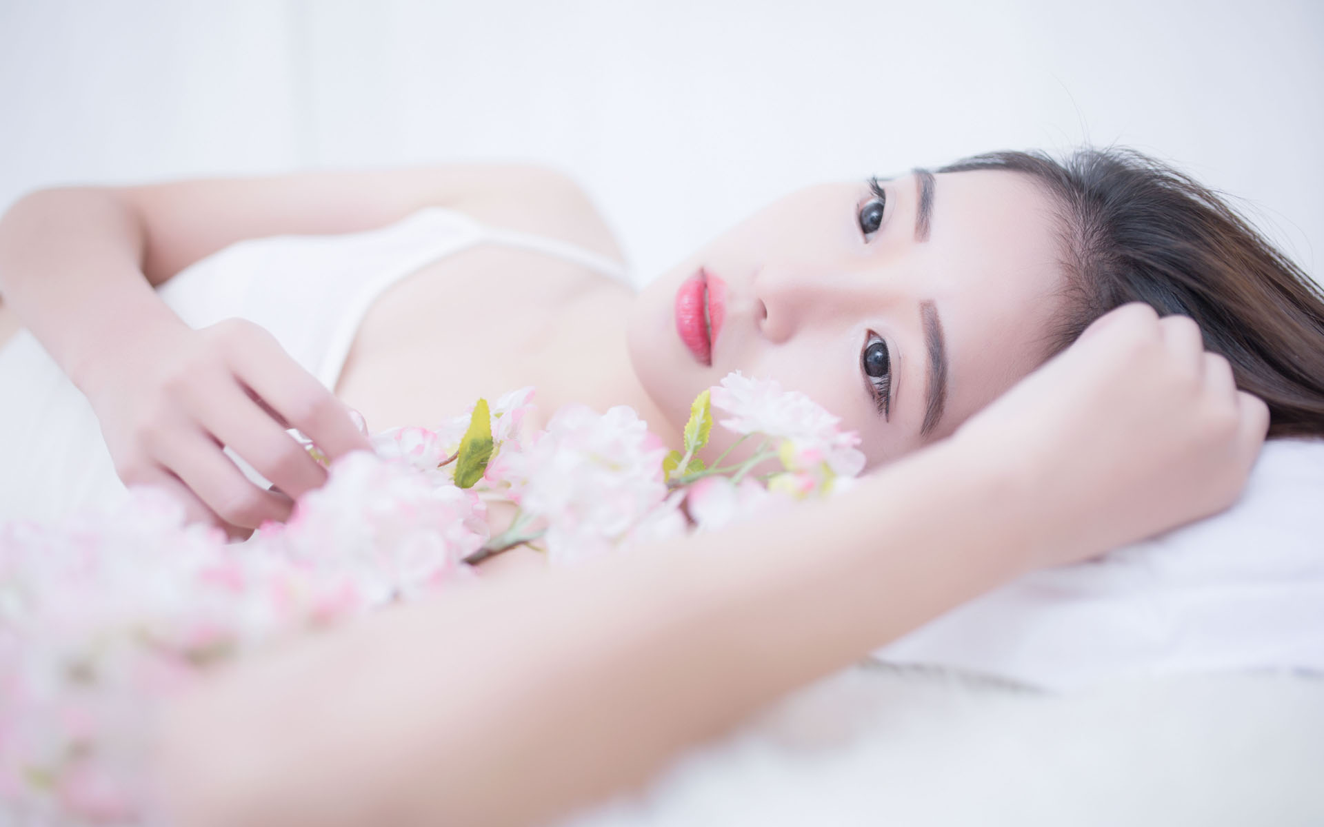 华裔青少年广州“特训” “血脉”觉醒苦练醒狮